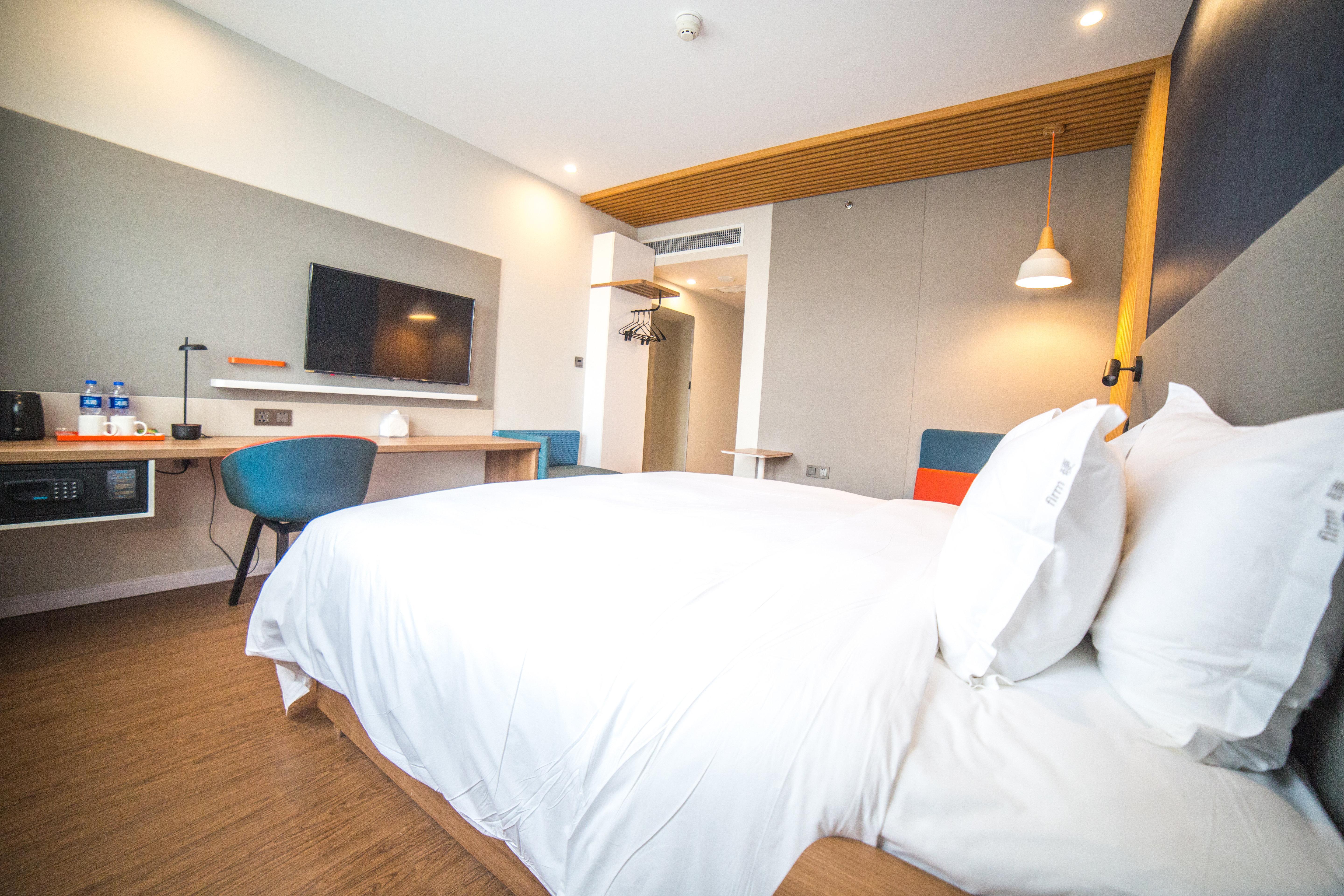 Holiday Inn Express Nanjing Xuanwu Lake By Ihg Exterior foto